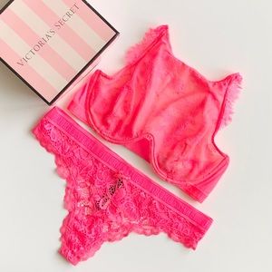 34DD XL Victoria’s Secret neon pink bra set